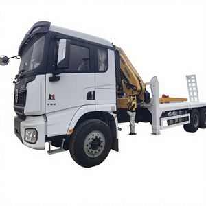 Camion de transport à plateau plat 6*4 avec grue à bras pliable - Product Image 1
