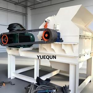 Machine à déchiqueter le bois en longues lames pour ligne de production de panneaux <span class=keywords><strong>OSB</strong></span> et de panneaux de particules - Product Image 1