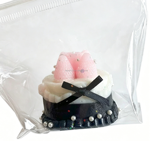 Squishy a Forma di Torta alla Fragola in TPR da 12cm, Vari Stili, Adatto per Bambini e Adulti, Ideale per Ufficio e Casa, Solido Senza Liquidi né Gel - Product Image 3