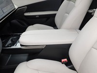 Nouvelle Voiture Électrique Mazda EZ-60 à Autonomie Étendue 200KM Longue Portée Édition Air 2025 Recharge Rapide en Promotion