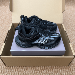 Baskets Chunky Noires Entièrement en Mesh Respirantes Monochromes Style Streetwear à Plateforme - Product Image 2