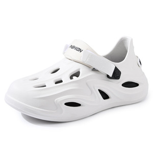 White Fashion <b>Clogs</b> For Men Women Thick Sole EVA Summer Sandals Outdoor Beach Wearable Slip On Comfortable Casual Shoes - Product Image 5