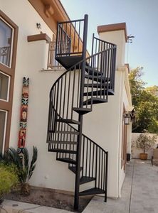 <span class=keywords><strong>Escalier</strong></span> flottant moderne en métal de haute qualité et durable pour l'intérieur des villas - Product Image 4