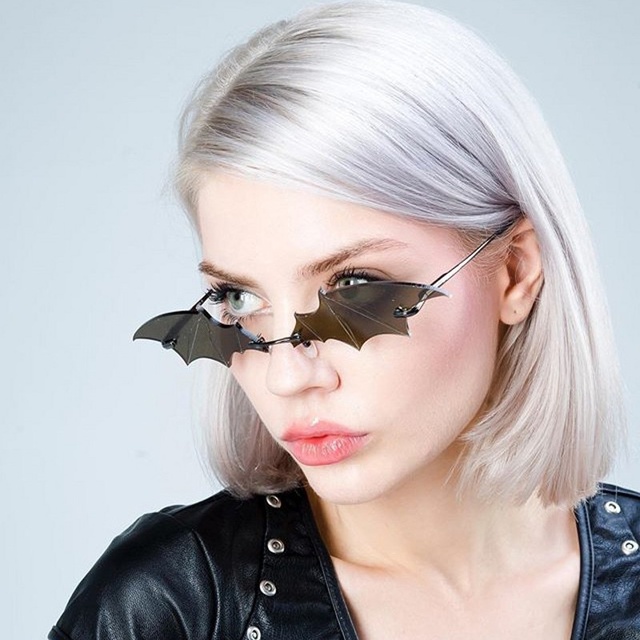 Stylish Metal Bat Sunglasses QISHANG QS2007 UV400 Protection Sex Party Trendy Street Style High Quality Unisex Polarized Silver