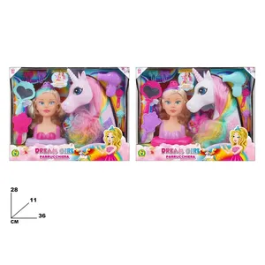 Poupée Coiffeuse Dream Girl avec licorne et accessoires 28x36x11 Cm - Product Image 2