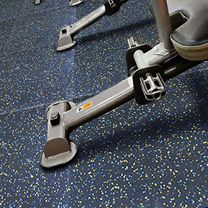 Baldosas de goma impermeables de larga duración resistentes al moho fáciles de limpiar para sala de barro de garaje de sótano - Product Image 3