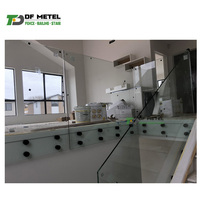 DF Garde-corps d'escalier personnalisés en acier inoxydable 304, colonnes en verre isolant pour intérieur, vente en gros pour centres commerciaux