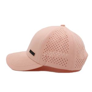 Gorra de Golf de 6 Paneles Personalizada de Alta Calidad, Impermeable, con Orificios Cortados con Láser, Estilo Moderno, Tela Estampada, Logotipo de Goma - Product Image 3
