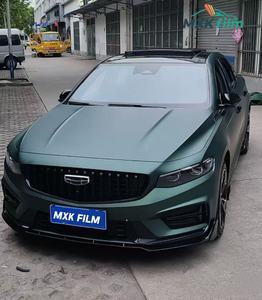 Vinilo para Automóvil en Negro Satinado de Fibra de Carbono, Rojo Vino Mate, Verde Mate, Rojo Sangre de Dragón Holográfico de 3m - Product Image 3