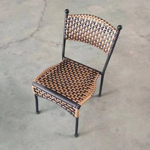 Petite <span class=keywords><strong>chaise</strong></span> populaire <span class=keywords><strong>de</strong></span> vente en gros <span class=keywords><strong>Chaise</strong></span> en rotin à bas prix <span class=keywords><strong>Chaise</strong></span> <span class=keywords><strong>de</strong></span> jardin empilable <span class=keywords><strong>Chaise</strong></span> <span class=keywords><strong>de</strong></span> salle à manger - Product Image 1