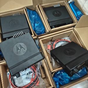 Motorola Radio DM4400e <span class=keywords><strong>SIR</strong></span> M8620i ha eseguito Walkie Talkie portatile a prova di esplosione ricetrasmettitore autoradio digitale originale portatile - Product Image 2