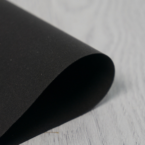 블랙 블랙아웃 블라인드 맞춤형 사이즈 드릴 프리 수동 스프링 리프팅 시스템 롤러 블라인드 및 오일 방지 무선 블라인드 - Product Image 4