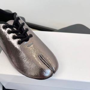 Original Brand Margiela Luxury Designer Casual Walking Flat Boat <b>shoes</b> Maison <b>Split</b>-<b>toe</b> <b>shoes</b> - Product Image 3