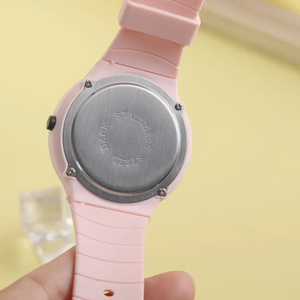 Orologio <span class=keywords><strong>LED</strong></span> per bambini <span class=keywords><strong>Display</strong></span> a <span class=keywords><strong>LED</strong></span> per ragazzi e ragazze luce notturna rotonda J76 orologio digitale arcobaleno - Product Image 3