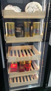 ตู้เก็บซิการ์ Nuelead NE-194 ควบคุมความชื้นอัจฉริยะ พร้อมหน้าจอดิจิตอลแสดงผล ลดเสียงรบกวน และชั้นวางไม้ซีดาร์ - Product Image 6