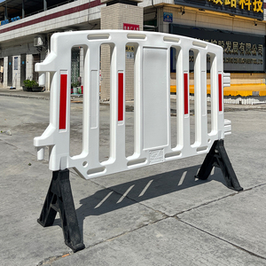 1500mm Blow‑molded <b>Plastic</b> Safety Barrier HDPE Construction Site Temporary Crowd Control <b>Plastic</b> Barricade <b>Fence</b> - Product Image 2