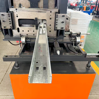 Máquina Perfiladora de Doble Propósito para Perfiles en U y CZ con PLC y Motor para Producción Versátil de Perfiles de Correas y Láminas Marca YS