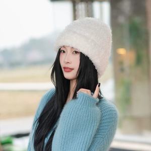 Fabricant de bonnets en mohair doublés de soie, bonnets personnalisés, logo personnalisé, bonnets doublés de satin, bonnets en laine tricotés, broderie jacquard, design personnalisé - Product Image 1