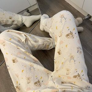 Pantalones de <span class=keywords><strong>pijama</strong></span> con estampado de <span class=keywords><strong>Koala</strong></span> para mujer, primavera y otoño 2023, nuevos pantalones de pierna ancha informales holgados de cintura alta, pantalones baratos ajustados de verano - Product Image 4