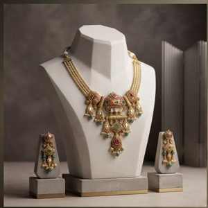 ชุดสร้อยคอวัดราจวาดีสีทองโบราณแบบดั้งเดิม - Product Image 4