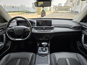 Dongfeng Aeolus Yixuan 2020 230T Berline Sportive à Traction Avant Sièges Arrière Rabattables Grand Écran Tactile Idéale pour Jeunes Familles - Product Image 6