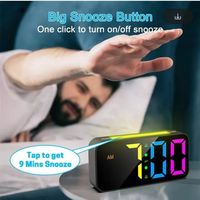 Réveil numérique RGB vibrant super puissant avec veilleuse, vibreur de lit, fonction snooze, 2 alarmes, fonctionne sur piles, horloge de bureau moderne et robuste