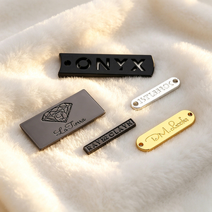 Fashion Custom Metal Brand <b>Name</b> <b>Plates</b> Accept Custom Artwork Sew-on Metal Logo Tags Private Label Metal Emblems - Product Image 1