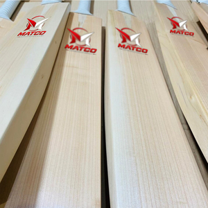 Batte de cricket en saule anglais artisanale de qualité supérieure - Conception durable et ambidextre pour les matchs de compétition avec options personnalisables - Product Image 5