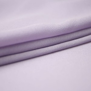 100% Polyester Ngọc Trai Voan Của Phụ Nữ Áo Sơ Mi Vải Mềm Mại Thân Thiện Với Da & Chống-Thuốc Hàng Đầu Cho Mùa Xuân Mùa Thu Hành Người Mô Hình Rắn - Product Image 3