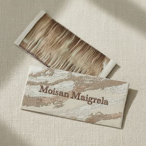 Étiquette en tissu personnalisée, <span class=keywords><strong>haute</strong></span> <span class=keywords><strong>couture</strong></span>, <span class=keywords><strong>logo</strong></span> jacquard, satin de soie, coton, soie, tissu gaufré, col haut, tissu <span class=keywords><strong>haute</strong></span> densité - Product Image 2