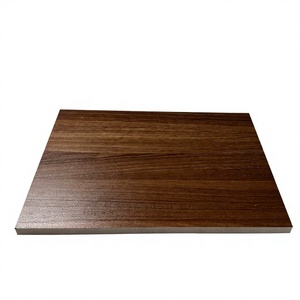 Panneau en mousse PVC à grain de bois 100% imperméable PIMA, écologique, résistant aux UV, panneau décoratif pour meubles, personnalisé, haute densité, 10-30 mm - Product Image 1