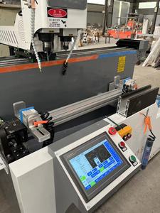 Cung cấp máy khoan và phay CNC cho hồ sơ nhôm Máy khoan và phay CNC cho cửa ra vào và cửa sổ - Product Image 6