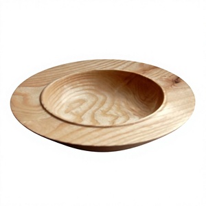 Assiette de service en bois artisanale de qualité supérieure avec finition en bois naturel – Assiette en bois multi-usages pour collations, fruits, apéritifs - Product Image 1