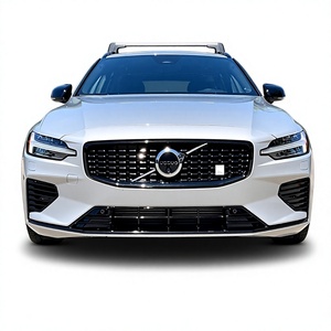 Los Mejores Lotes en Subasta! SUVs V-60 Híbridos Enchufables Usados 2024 con Recarga eAWD T-8 Diseñados para Uso Personal - Product Image 1