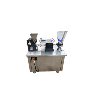 Machine automatique d'usine à fabriquer les empanadas Machine à fabriquer les boulettes Samosa Machine à plier Samosa Machine à fabriquer les pelmeni <span class=keywords><strong>Prix</strong></span> bas - Product Image 1