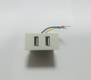 Prise murale de type boîte USB avec 1 <span class=keywords><strong>port</strong></span> USB-A et 1 <span class=keywords><strong>port</strong></span> USB-C, compatible SDK, ignifuge, 100-240V - Product Image 3