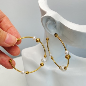 Pendientes de Aro con Perlas de Acero Inoxidable Chapados en Oro de 18K al por Mayor, Pendientes Circulares con Perlas en Forma de C, Joyería Impermeable para Mujer - Product Image 6