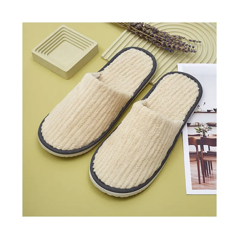 Wholesale Custom Logo Cheap Coral Fleece Disposable Spa Hotel Indoor Slipper For Men or Women Bedroom Disposable Hotel Slippers