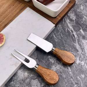 Ensemble de couteaux <span class=keywords><strong>à</strong></span> fromage <span class=keywords><strong>planche</strong></span> <span class=keywords><strong>à</strong></span> découper en bois d'acacia <span class=keywords><strong>planche</strong></span> <span class=keywords><strong>à</strong></span> <span class=keywords><strong>pain</strong></span> en bois marbre fromage beurre <span class=keywords><strong>couteau</strong></span> et fourchette <span class=keywords><strong>planche</strong></span> <span class=keywords><strong>à</strong></span> découper - Product Image 3