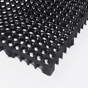 Thân thiện với môi 30mm HDPE thoát nước Hội Đồng Quản trị Đen <span class=keywords><strong>polyethylene</strong></span> nhựa cho tầng hầm mái thoát nước Lọc Lớp đào đắp sản phẩm - Product Image 2