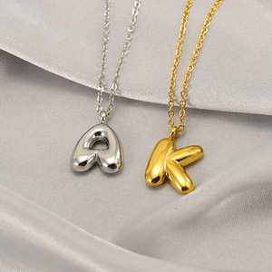 Oro y plata 18K Oro Acero inoxidable 3D 26 Inicial Colgante Collar Unisex - Product Image 3