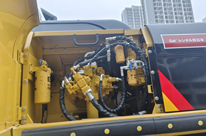 อะไหล่แท้สำหรับรถขุดไฮดรอลิกแบบตีนตะขาบ รุ่น 340D2L ขนาด 40 ตัน ลูกปืนมอเตอร์ ราคาถูก มีสินค้าในสต็อก - Product Image 5