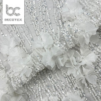 Tissu en dentelle française 2026, tulle blanc à paillettes, broderie florale 3D, tissu en dentelle pour robe de mariée