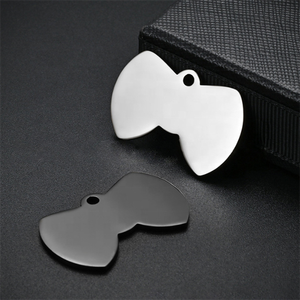 Aceon Yiwu, etiquetas de perro divertidas personalizadas, Collar de acero inoxidable, placa de identificación para <span class=keywords><strong>cachorro</strong></span>, Chihuahua, <span class=keywords><strong>Pastor</strong></span> Alemán, pajarita, artesanías de Metal - Product Image 4