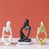 Figurines en résine dorée abstraites de style minimaliste contemporain, décoration de luxe légère pour la maison et l'hôtel