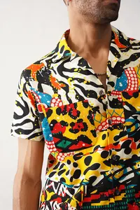 100% camisas casuales con estampado animal abstracto de algodón, suministro de servicio OEM de verano transpirable - Product Image 3