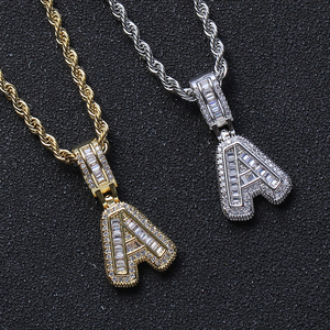 CN262 Collana con Ciondolo Hip Hop in Oro/Argento Placcato con 26 Lettere dell'Alfabeto A-Z, Zirconi AAA Iced Out, Gioielli Bling Bling - Product Image 4