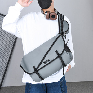Sac messager unisexe streetwear décontracté pour l'extérieur, grande capacité, sac bandoulière quotidien - Product Image 3