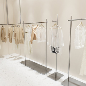 Présentoir de Vêtements pour Hommes en Acier Inoxydable Argenté sur Pied, Style <span class=keywords><strong>Baroque</strong></span>, Multifonctionnel, Facile à Assembler, pour la Mode en Ligne - Product Image 1