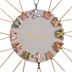 สร้อยคอจี้ผีเสื้อสแตนเลสทันสมัยพร้อมเครื่องประดับเพชรหลากสีเพทายสำหรับคริสเตียนผู้หญิงและเด็กผู้หญิง - Product Image 1